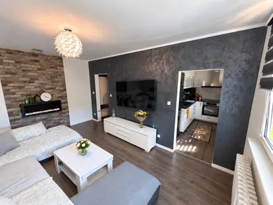 Na prenájom 2-izbový byt, 53 m², Bratislava-Devínska Nová Ves