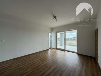 Na predaj dom v Kolárovo · €225 000 · Novostavba