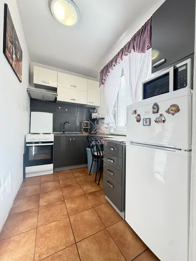 Na prenájom 1-izbový byt, 37 m², Trnava, Ulica Vladimíra Clementisa
