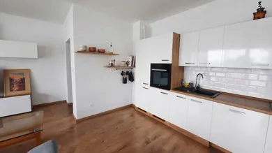 Na predaj 3-izbový byt, 83 m², Dunajská Lužná, Orechová