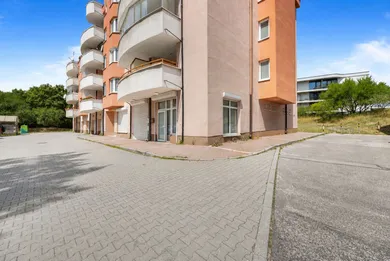 Na predaj komerčné, 72 m², Bratislava-Dúbravka, Tranovského