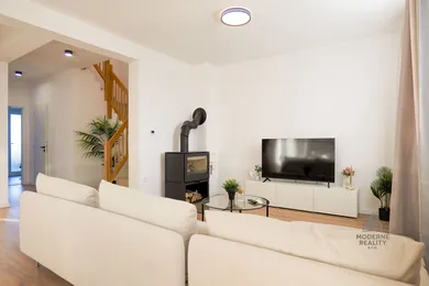 Na predaj 5-izbový dom, 143 m², Andovce, Novozámocká