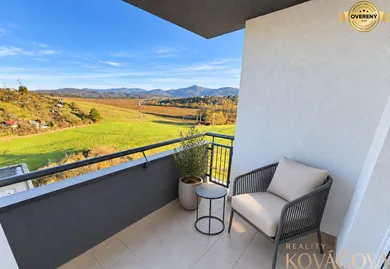 Na predaj 2-izbový byt, 64 m², Trenčín, Liptovská