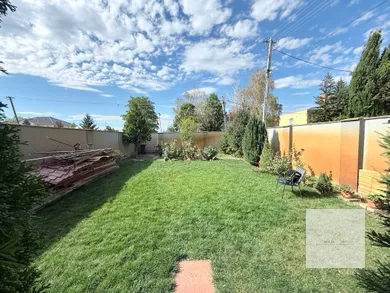 Na predaj dom, 180 m², Horné Saliby