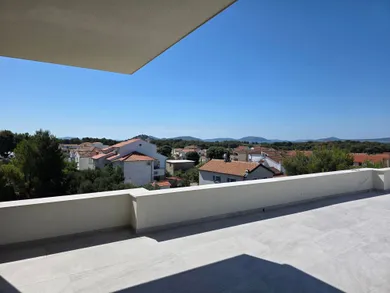 Na predaj 3-izbový byt, 66 m²