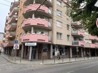 Komerčné priestory na predaj, Bratislava-Staré Mesto · €68 948