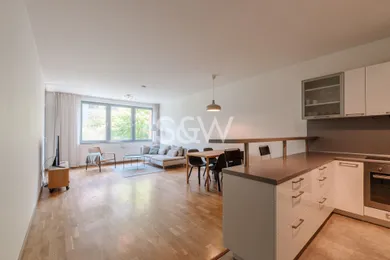 Na predaj 3-izbový byt, 87 m², Bratislava-Karlova Ves