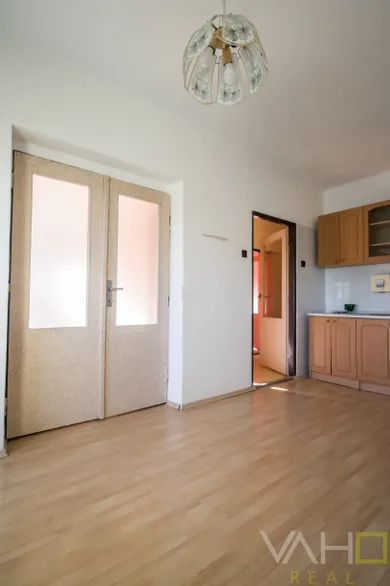 Na predaj 3-izbový byt, 85 m², Trnava, Tamaškovičova