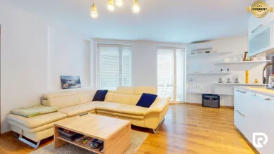 Na predaj 5-izbový byt, Bratislava-Vrakuňa, Čiližská