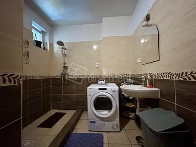 Na predaj dom, 108 m², Nové Zámky, 15 min.autom aj vlakom od NZ