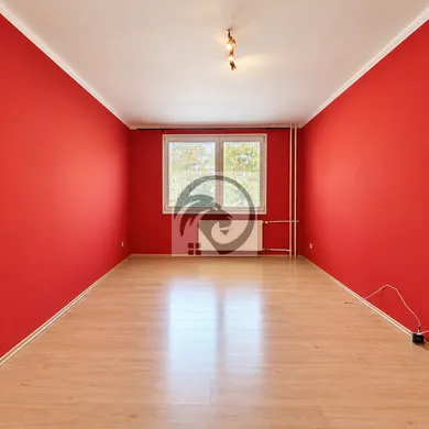 Na predaj 3-izbový byt, 66 m², Levice, Ul. kpt. J. Nálepku