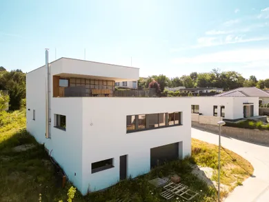Domy na sprzedaż, 5-pokojowe, Nitra · €750 000