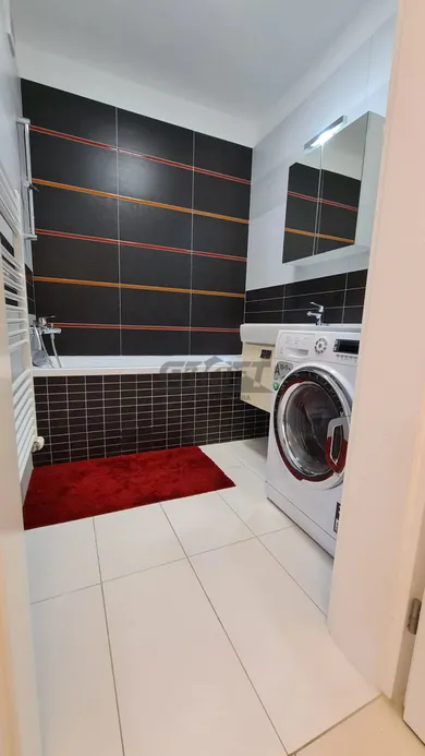 Na prenájom 2-izbový byt, 61 m², Bratislava-Lamač, Na barine