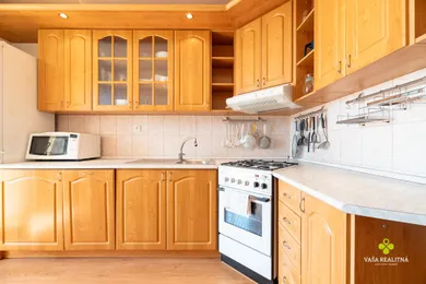 Na predaj 4-izbový byt, 84 m², Prievidza, I. Krasku