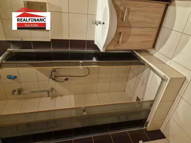 Na prenájom 2-izbový byt, 42 m², Trnava, Jiráskova