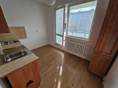 Na predaj 1-izbový byt, 35 m², Spišská Nová Ves, Tkáčska 2