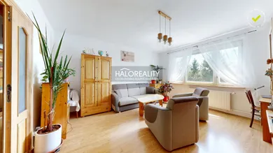 Mieszkania na sprzedaż, 4-pokojowe, Banská Bystrica · €249 000