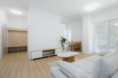 Na prenájom 3-izbový byt, 56 m², Dolný Kubín, Medzihradská