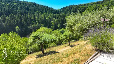 Na predaj 11-izbový dom, 370 m², Banská Štiavnica, Klinger