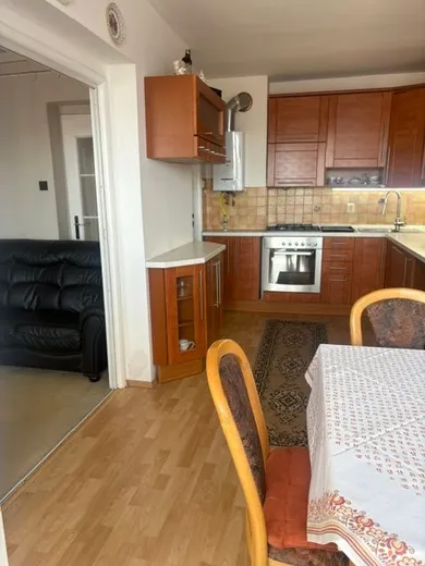 Na predaj 2-izbový byt, 60 m², Pezinok, Za hradbami