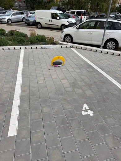 Na predaj objekt, 12 m², Bratislava-Petržalka, Topoľčianska