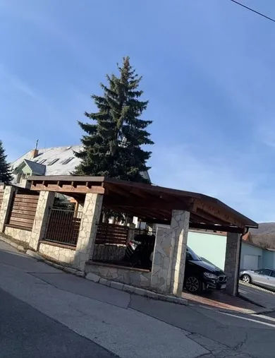 Na predaj dom, 180 m², Banská Bystrica, Haškova