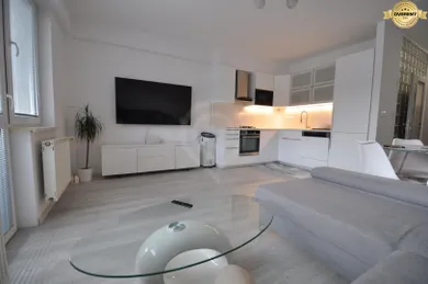 Квартиры на продажу, 2-комнатные, Bratislava-Ružinov · €265 500