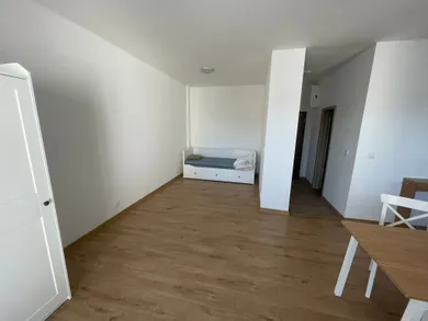 Na prenájom 1-izbový byt, 36 m², Zvolen, Sokolská
