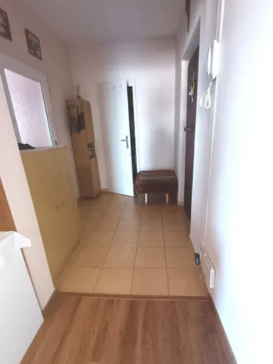 Na predaj 3-izbový byt, 75 m², Rimavská Sobota, Sídlisko Rimava