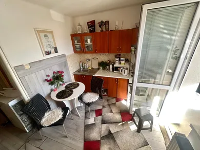 Na predaj 1-izbový byt, 35 m², Dubnica nad Váhom, Bratislavská