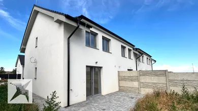 Na predaj 4-izbový byt, 91 m², Hviezdoslavov, Rumančeková ulica