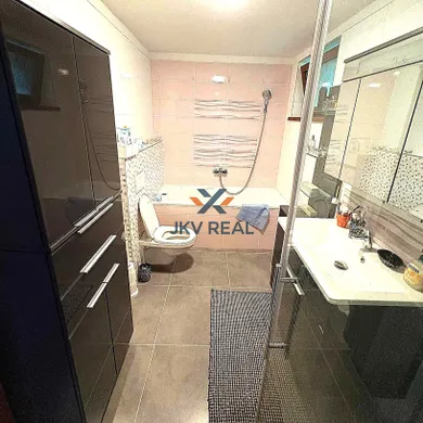 Na predaj dom, 180 m², Malacky