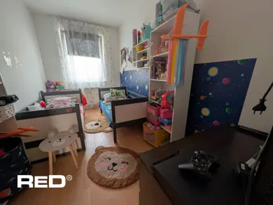 Na predaj 3-izbový byt, 63 m², Banská Bystrica, Tatranská