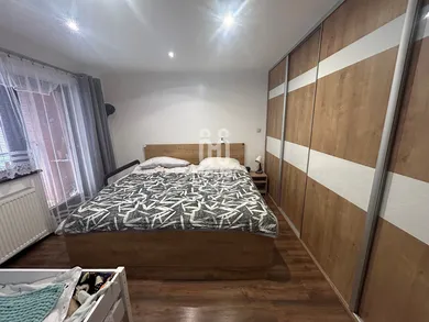 Na predaj 3-izbový byt, 78 m², Bánovce nad Bebravou