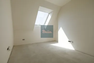 Na predaj 4-izbový byt, 85 m², Trnava, Halenárska