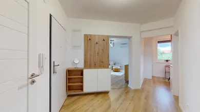Na predaj 2-izbový byt, 54 m², Zavar, Poronda
