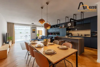 Квартири на продаж, 4-кімнатні, Bratislava-Nové Mesto · €689 000