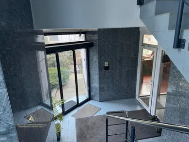 Na predaj objekt, 481 m², Bratislava-Staré Mesto, Kubániho