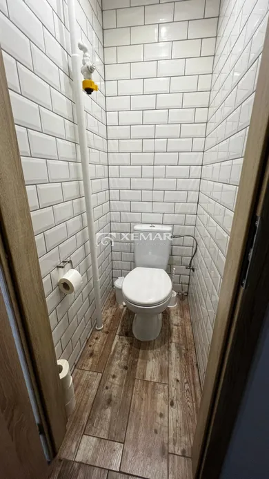 Na prenájom 2-izbový byt, 54 m², Banská Bystrica