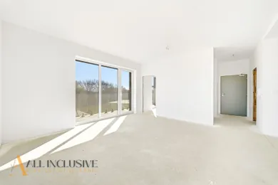 Na predaj 3-izbový byt, 92 m², Galanta, Richtárske pole