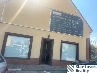 Na prenájom komerčné, 27 m², Senec, Šafárikova
