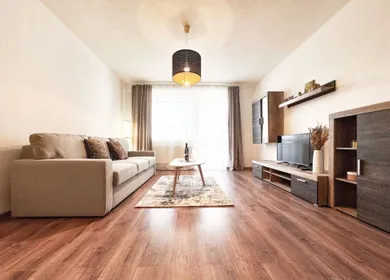Na predaj 2-izbový byt, 53 m², Bratislava-Nové Mesto, Nobelova