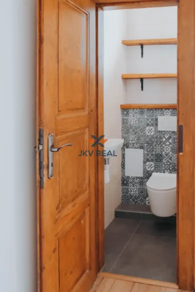 Na predaj 1-izbový byt, 61 m², Nové Zámky, Tomáša Garrigue Masaryka 2.