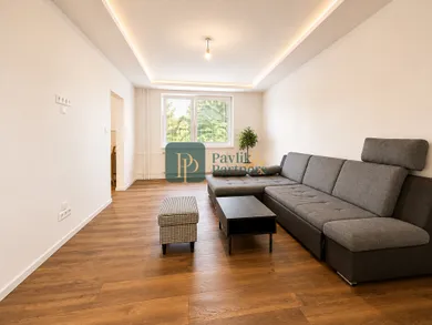 Na predaj 3-izbový byt, 67 m², Nitra, Ulica Golianova