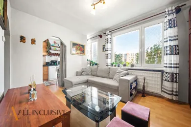 Na predaj 1-izbový byt, 28 m², Dunajská Streda, Nám.SNP
