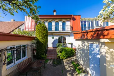 Na predaj 6-izbový dom, 342 m², Stupava, Cementárenská