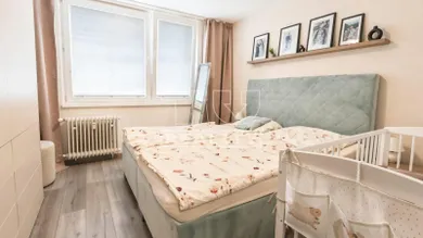 Na predaj 3-izbový byt, 68 m², Topoľčany
