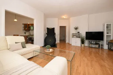 Na predaj 2-izbový byt, 68 m², Bratislava-Staré Mesto