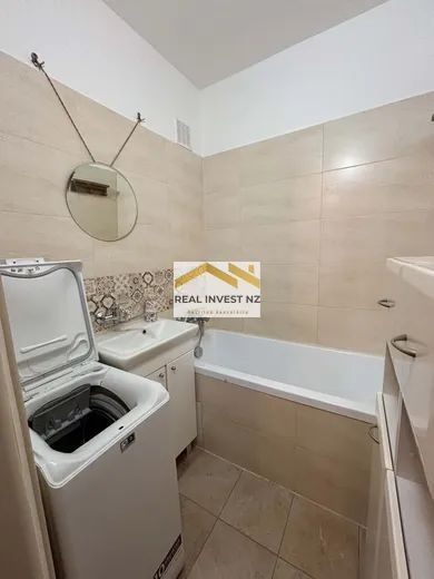 Na prenájom 3-izbový byt, 68 m², Nové Zámky