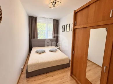 Na prenájom 1-izbový byt, 41 m², Michalovce, -
